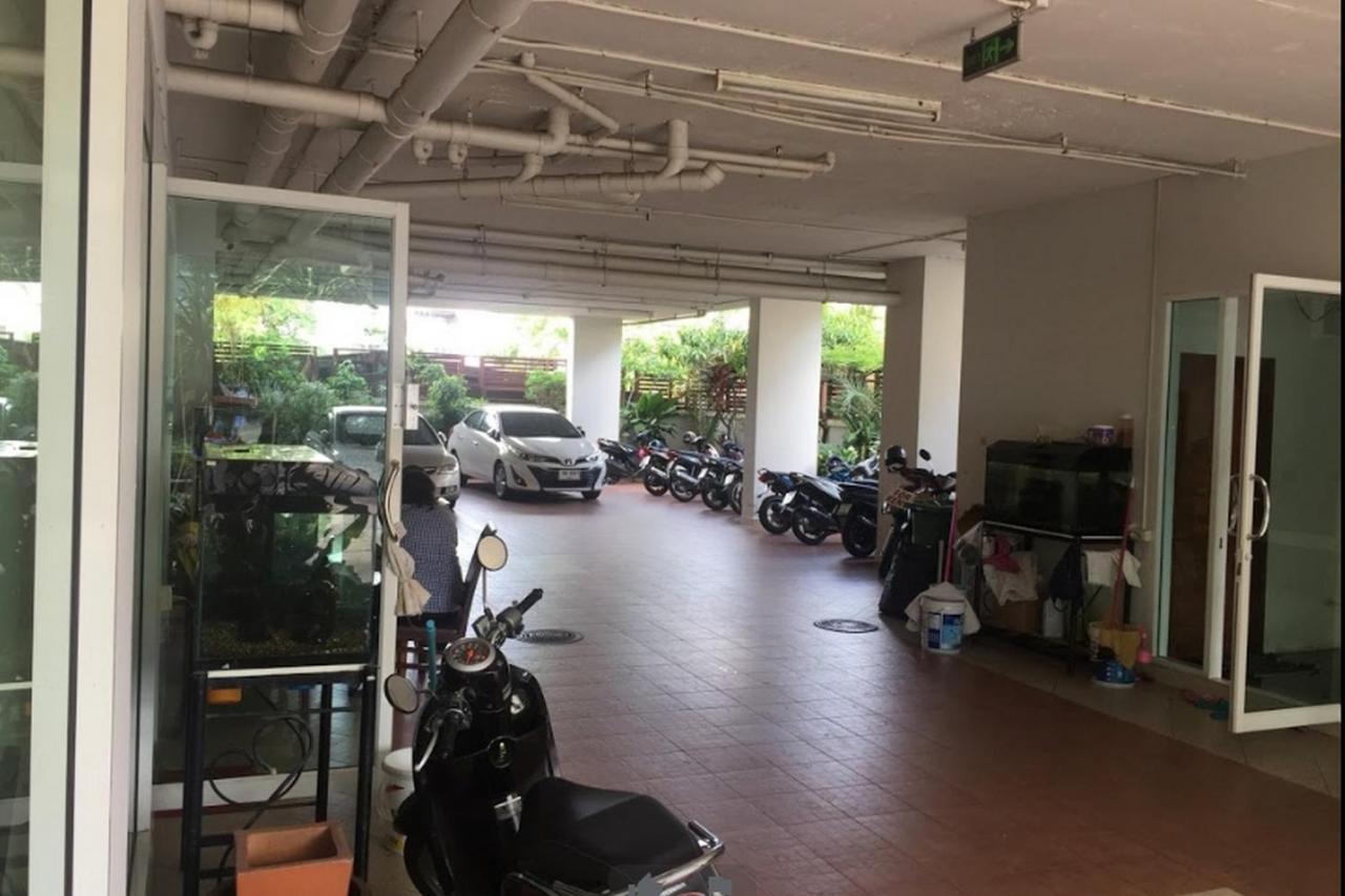 Oyo 1097 Thep Apartment Pattaya Εξωτερικό φωτογραφία