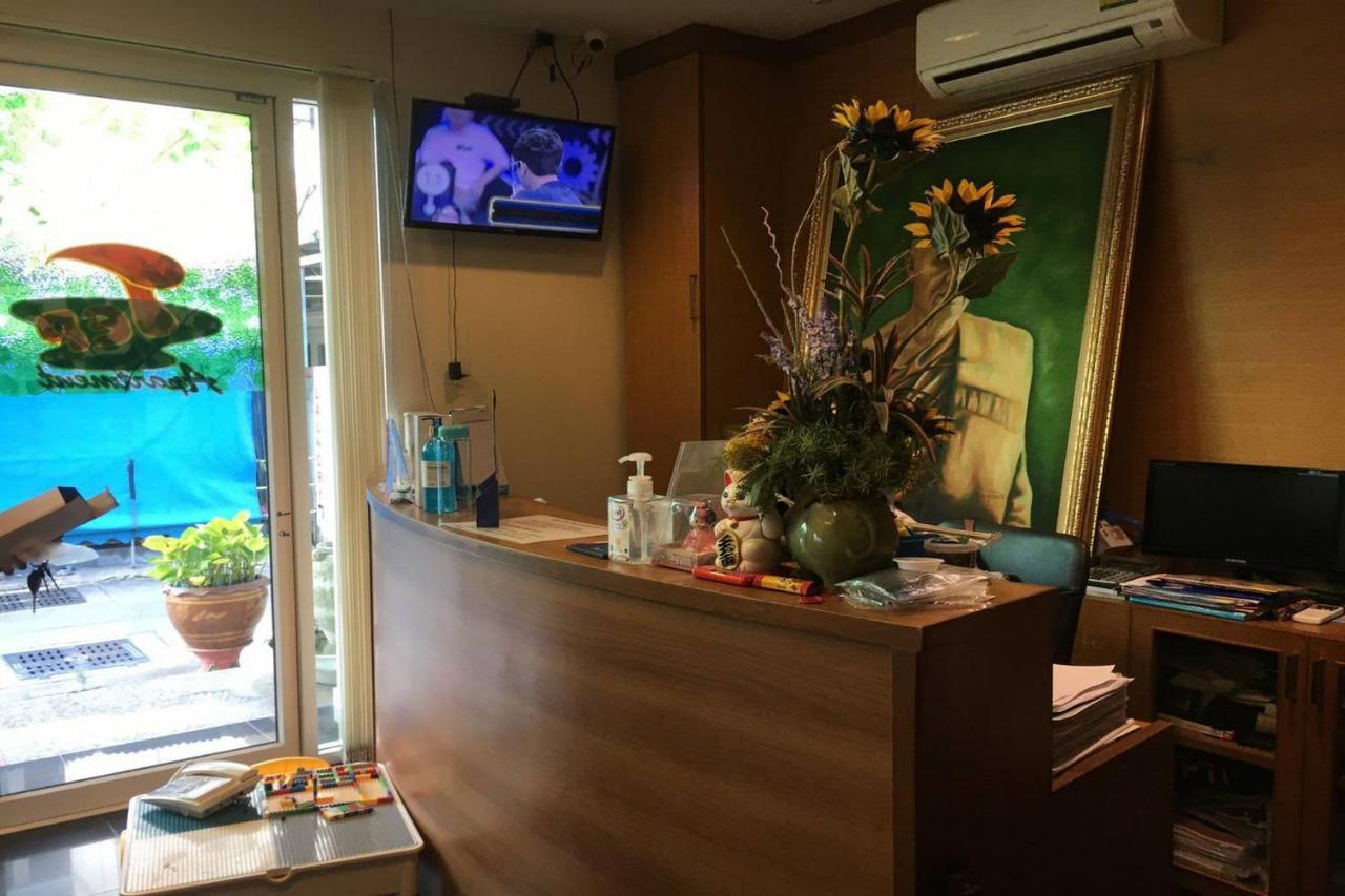 Oyo 1097 Thep Apartment Pattaya Εξωτερικό φωτογραφία